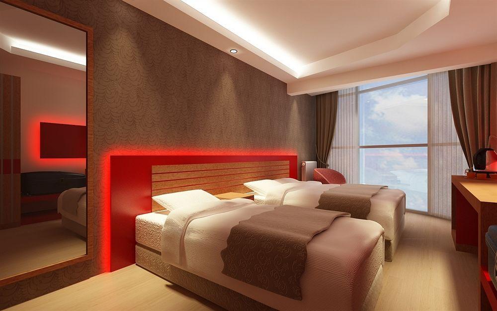 Anil Hotel Bergama Exterior foto